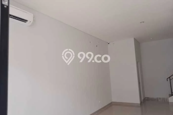 Unit Ruko Disewakan di Gading Serpong di Area Ramai & Strategis Unit Ruko Disewakan di Gading Serpong di Area Ramai & Strategis