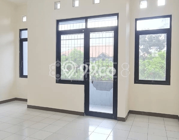 Hunian Nyaman Asri 2 KT Siap Huni di Taman Holis Indah Bandung Hunian Nyaman Asri 2 KT Siap Huni di Taman Holis Indah Bandung
