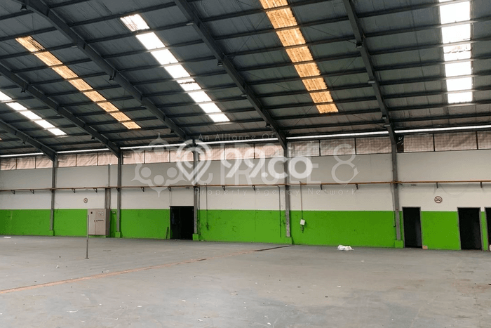 Dijual Gudang di Regol, Luas 2135m2m², Lokasi Premium Dijual Gudang di Regol, Luas 2135m2m², Lokasi Premium
