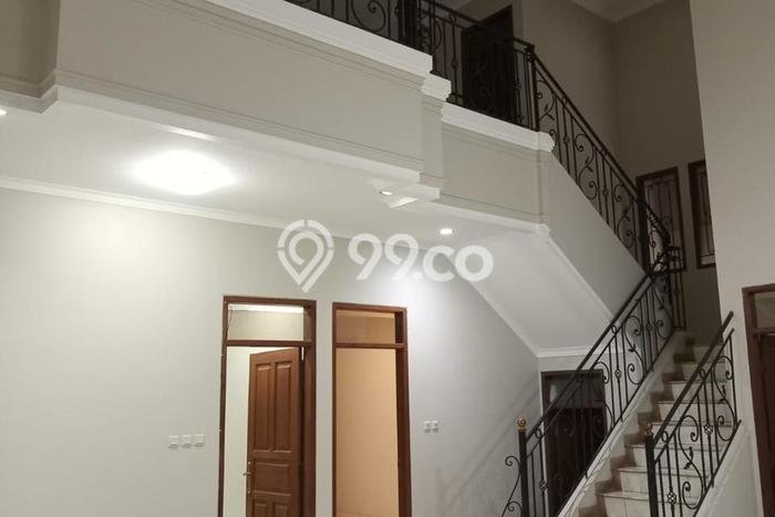 For Sale! Premium House LT 223m2 Desain Elegan di Mekar Wangi For Sale! Premium House LT 223m2 Desain Elegan di Mekar Wangi