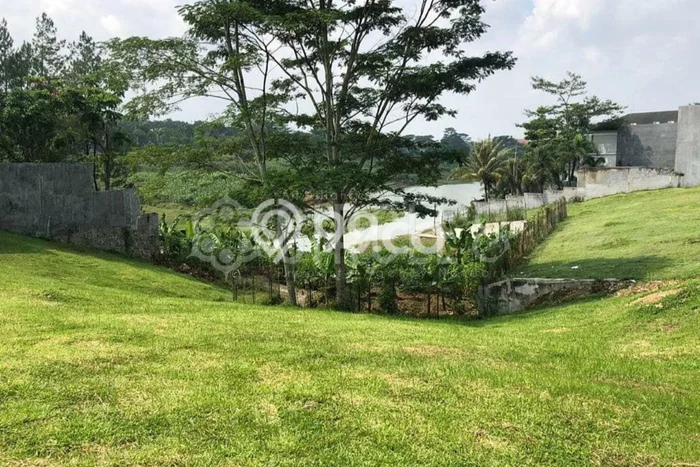 Tanah Dijual di Bandung Seluas 854m2 Strategis Tanah Dijual di Bandung Seluas 854m2 Strategis