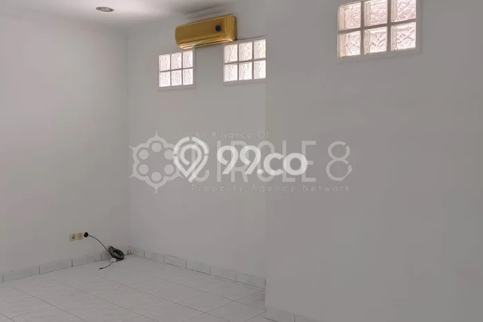 Jual Rumah Modern 5 KT di Taman Holis Indah, Bandung Jual Rumah Modern 5 KT di Taman Holis Indah, Bandung