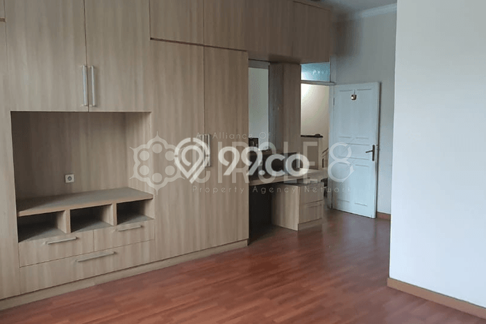 Jual Rumah Mewah Elegan Dengan View Cantik di Taman Holis Indah, Bandung Jual Rumah Mewah Elegan Dengan View Cantik di Taman Holis Indah, Bandung