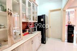 Rumah Elit LB 141m2 Siap Huni Desain Elegan di Bintaro, Tangerang Selatan Rumah Elit LB 141m2 Siap Huni Desain Elegan di Bintaro, Tangerang Selatan