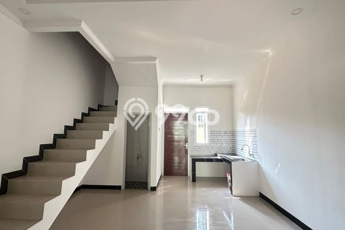 Dijual Rumah Eksklusif 3 KT di Jatiwaringin, Jakarta Timur Dijual Rumah Eksklusif 3 KT di Jatiwaringin, Jakarta Timur