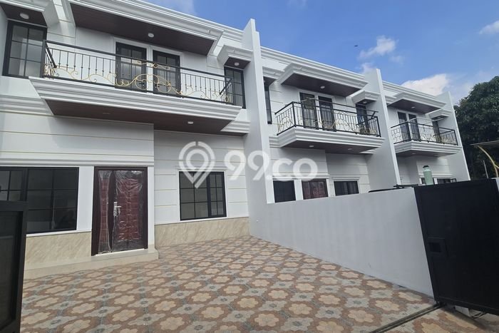 Dijual Hunian Rumah Terawat 4 Kamar di Lubang Buaya, Jakarta Timur Dijual Hunian Rumah Terawat 4 Kamar di Lubang Buaya, Jakarta Timur