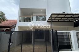 Jual Rumah Strategis Bagus Punya 6 KT di Jagakarsa Jakarta Selatan SHM Jual Rumah Strategis Bagus Punya 6 KT di Jagakarsa Jakarta Selatan SHM