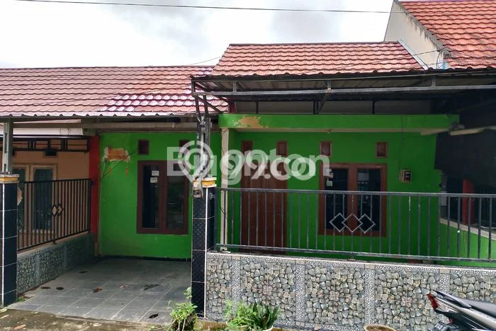 Rumah Strategis Modern Lb 70m2 di Samarinda Ilir, Samarinda Rumah Strategis Modern Lb 70m2 di Samarinda Ilir, Samarinda