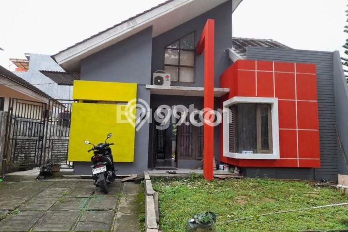 Rumah Kontrakan Balikpapan LT 150m2 LB 70m2 Kawasan Gn. Samarinda Rumah Kontrakan Balikpapan LT 150m2 LB 70m2 Kawasan Gn. Samarinda