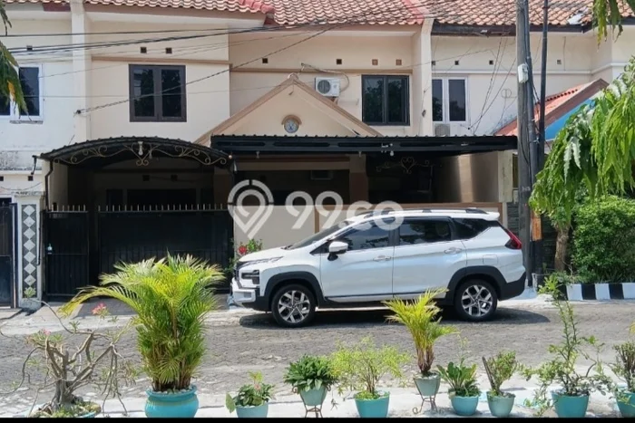 Rumah Minimalis 5 KT di Babatan Surabaya Semi Furnished Rumah Minimalis 5 KT di Babatan Surabaya Semi Furnished
