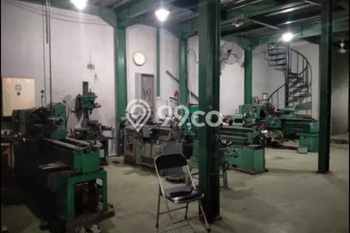 Komersial Dijual di Krembangan Surabaya dengan LB 325m2 Komersial Dijual di Krembangan Surabaya dengan LB 325m2