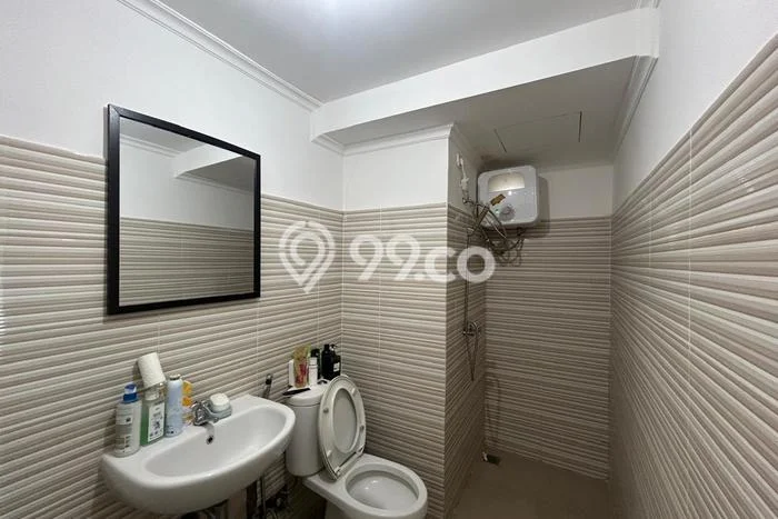 Apartemen Sewa 3 Kamar Murah Siap Huni di Surabaya, Luas 104m2 Apartemen Sewa 3 Kamar Murah Siap Huni di Surabaya, Luas 104m2