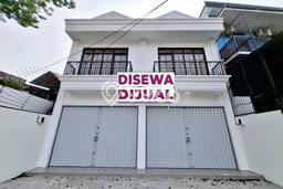 Unit Ruko Dijual di Jakarta Timur LT 150m2 & LB 300m2 Unit Ruko Dijual di Jakarta Timur LT 150m2 & LB 300m2