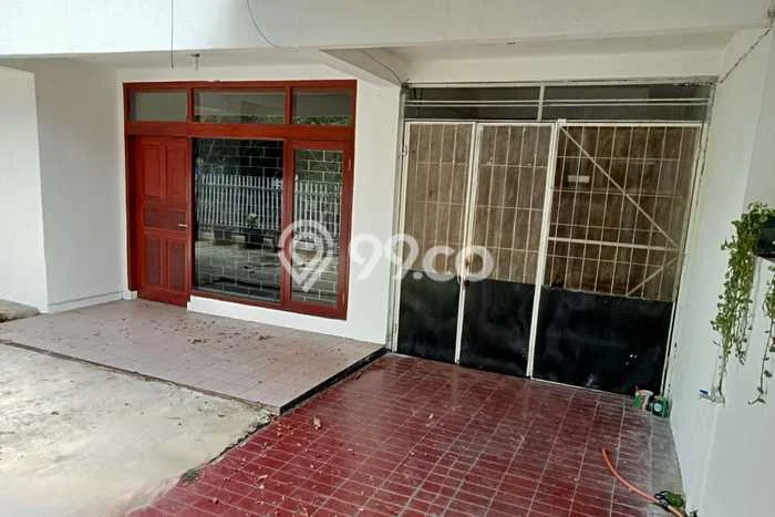 Sewa Rumah Harga Terjangkau di Rawamangun Jakarta Timur Punya 5 Kamar Tidur Sewa Rumah Harga Terjangkau di Rawamangun Jakarta Timur Punya 5 Kamar Tidur