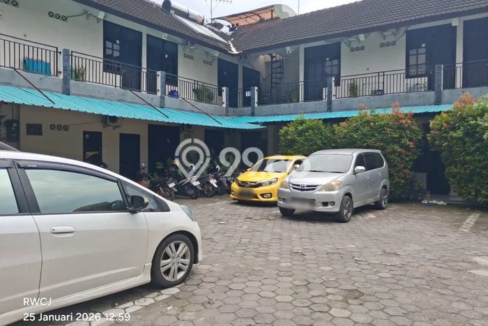 Dijual Rumah Kost di Condong Catur, Sleman, 28 KT, 27 KM, Bangunan 496m2 Dijual Rumah Kost di Condong Catur, Sleman, 28 KT, 27 KM, Bangunan 496m2