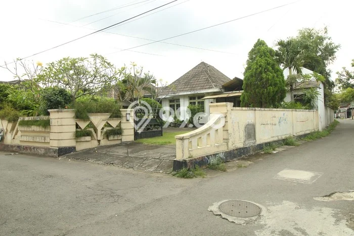 Hunian Mewah Siap Huni LT 1137m2 di Mergangsan, Yogyakarta Hunian Mewah Siap Huni LT 1137m2 di Mergangsan, Yogyakarta