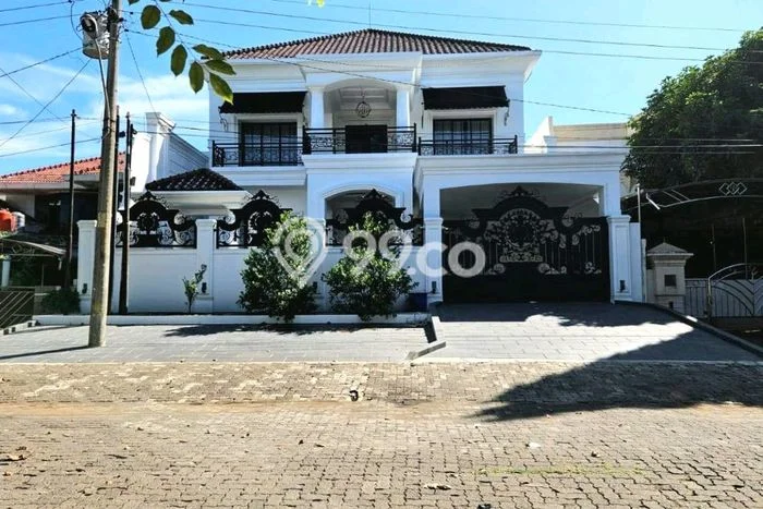 Rumah Terawat kawasan Semarang Barat, Semarang, LT 525m2m² Bangunan 749m2m² DIJUAL CEPAT! Rumah Terawat kawasan Semarang Barat, Semarang, LT 525m2m² Bangunan 749m2m² DIJUAL CEPAT!