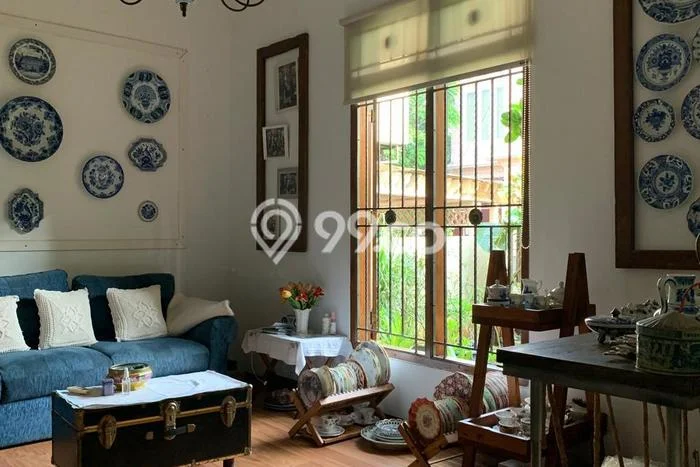 Jual Rumah Luas Elegan Dengan View Eksklusif di Puri Indah, Jakarta Barat Jual Rumah Luas Elegan Dengan View Eksklusif di Puri Indah, Jakarta Barat