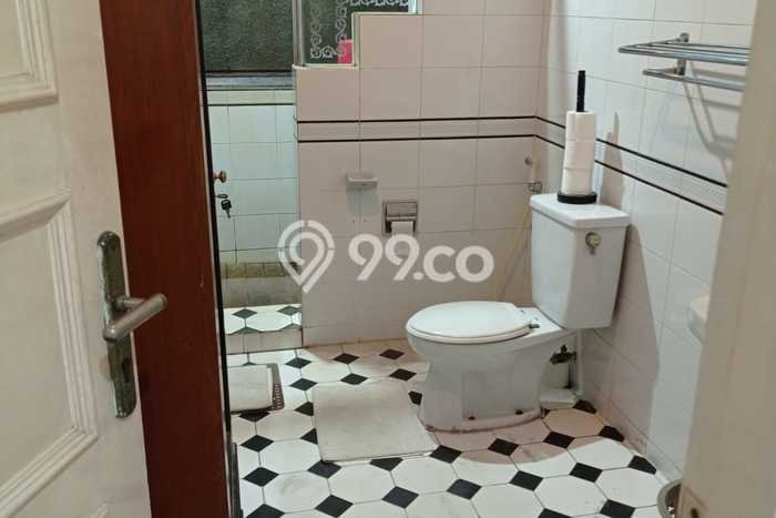 HARGA TERBAIK! Vila Kawasan Cilandak, Area 500m2m², Kawasan Potensial dengan prospek naik HARGA TERBAIK! Vila Kawasan Cilandak, Area 500m2m², Kawasan Potensial dengan prospek naik