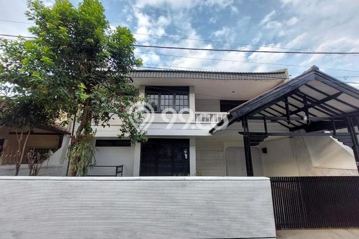 Rumah sewa siap huni 5 Kamar Tidur di Turangga, Bandung Rumah sewa siap huni 5 Kamar Tidur di Turangga, Bandung