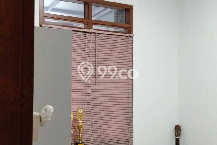 Disewakan Rumah Harga Terjangkau di Taman Kopo Indah Bandung dengan 2 KT Disewakan Rumah Harga Terjangkau di Taman Kopo Indah Bandung dengan 2 KT