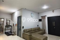 Jual Rumah Luas Elegan Dengan View Cantik di Taman Kopo Indah, Bandung Jual Rumah Luas Elegan Dengan View Cantik di Taman Kopo Indah, Bandung