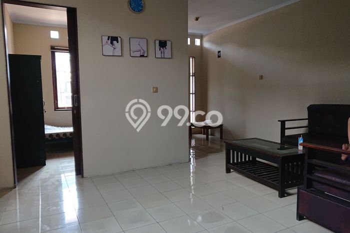 Cocok Untuk Investasi! Dijual Kost di Jatinangor 22 Kamar Cocok Untuk Investasi! Dijual Kost di Jatinangor 22 Kamar