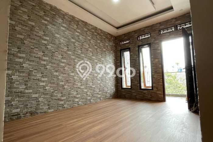 Dijual Cepat Rumah Bagus Siap Huni LB 250m2 di Antapani, Bandung Dijual Cepat Rumah Bagus Siap Huni LB 250m2 di Antapani, Bandung