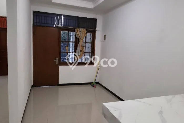Dijual Rumah Strategis Bagus Punya 4 KT di Bojongloa Kaler Bandung SHM Dijual Rumah Strategis Bagus Punya 4 KT di Bojongloa Kaler Bandung SHM