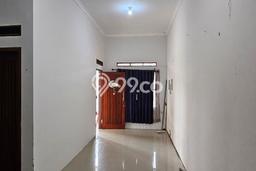 For Sale Hunian Rumah Nyaman 2 KT di Cihanjuang, Bandung For Sale Hunian Rumah Nyaman 2 KT di Cihanjuang, Bandung