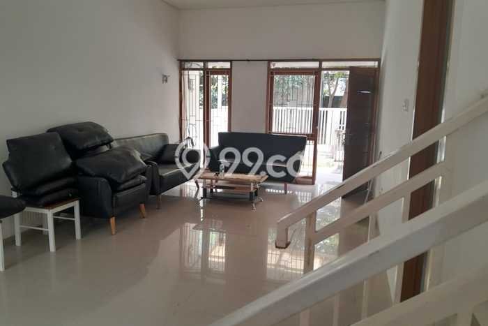 Jual Rumah Bagus Siap Huni LB 140m2 di Antapani, Bandung Jual Rumah Bagus Siap Huni LB 140m2 di Antapani, Bandung