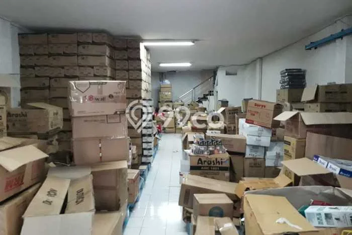 Ruko Komersial Dijual di Babakan Ciparay Bandung LT 150m2 & LB 300m2 Ruko Komersial Dijual di Babakan Ciparay Bandung LT 150m2 & LB 300m2