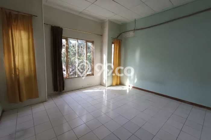 Ruko Bagus Dijual LB 132m2 Lokasi Strategis Bandung Area Cocok untuk Berbisnis Ruko Bagus Dijual LB 132m2 Lokasi Strategis Bandung Area Cocok untuk Berbisnis