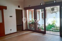 Dijual! Komersial di Turangga Bandung LT 427m2 / LB 350m2 Kawasan Strategis Dijual! Komersial di Turangga Bandung LT 427m2 / LB 350m2 Kawasan Strategis