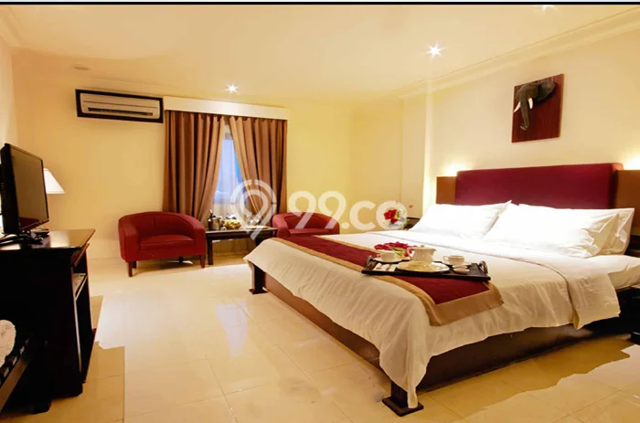 Dijual Hotel Kawasan Pademangan, Luas 7200m2m², Area Berkembang, Jalan Utama Dijual Hotel Kawasan Pademangan, Luas 7200m2m², Area Berkembang, Jalan Utama
