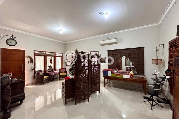 Dijual Rumah Premium dengan Fasilitas Sekitar Lengkap di Tebet, Jakarta Selatan Dijual Rumah Premium dengan Fasilitas Sekitar Lengkap di Tebet, Jakarta Selatan