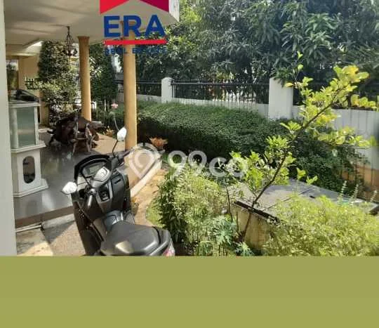 Dijual Rumah Mewah Megah Dengan View Cantik di Meruya, Jakarta Barat Dijual Rumah Mewah Megah Dengan View Cantik di Meruya, Jakarta Barat