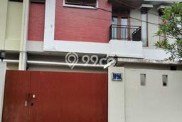 Jarang Ada! Rumah Sewa 4 Kamar Nyaman Siap Huni Kemang Jarang Ada! Rumah Sewa 4 Kamar Nyaman Siap Huni Kemang
