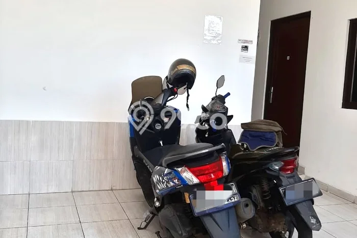 Unit Kost Dijual di Jakarta Barat Spesifikasi 11 Kamar Tidur dan Area Ramai Unit Kost Dijual di Jakarta Barat Spesifikasi 11 Kamar Tidur dan Area Ramai