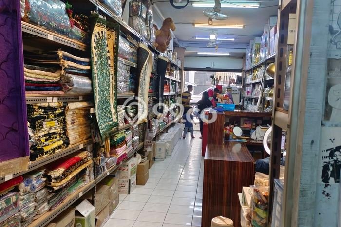Unit Ruko Dijual di Tanah Abang Jakarta Pusat Luas Tanah 67m2, Luas Bangunan 130m2 Unit Ruko Dijual di Tanah Abang Jakarta Pusat Luas Tanah 67m2, Luas Bangunan 130m2