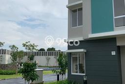 For Sale Hunian Rumah Terawat 3 Kamar di Gading Serpong, Tangerang For Sale Hunian Rumah Terawat 3 Kamar di Gading Serpong, Tangerang