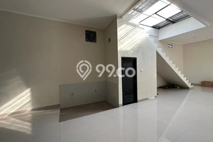 Unit Gudang Dijual di Tarumajaya Bekasi Luas Bangunan 200m2 Unit Gudang Dijual di Tarumajaya Bekasi Luas Bangunan 200m2