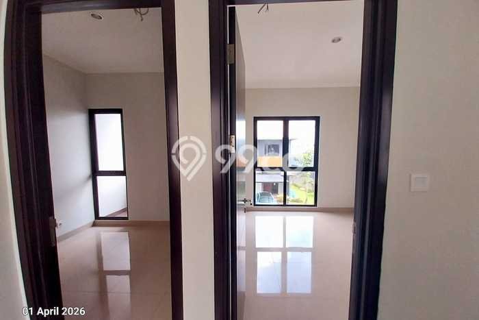 Rumah sewa siap pakai 2 KT di Summarecon Crown Gading, Bekasi Rumah sewa siap pakai 2 KT di Summarecon Crown Gading, Bekasi