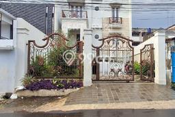 Rumah Eksklusif Siap Huni LT 365m2 di Jatinegara, Jakarta Timur Rumah Eksklusif Siap Huni LT 365m2 di Jatinegara, Jakarta Timur