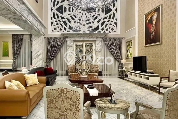 For Sale Rumah Mewah Exclusive di Menteng, Jakarta Pusat For Sale Rumah Mewah Exclusive di Menteng, Jakarta Pusat