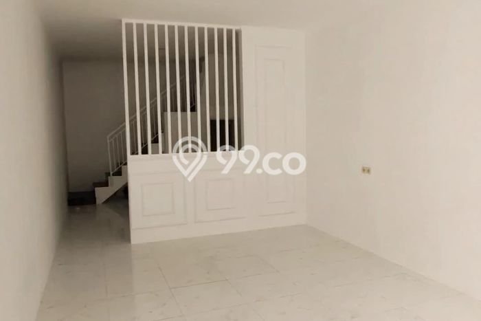 Jual Rumah Strategis Bagus Punya 3 KT di Kelapa Gading Jakarta Utara SHM Jual Rumah Strategis Bagus Punya 3 KT di Kelapa Gading Jakarta Utara SHM