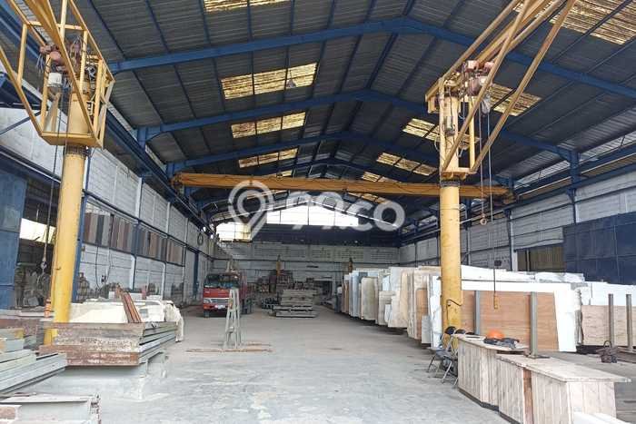 Gudang untuk Disewa di Pusat Tangerang Luas Bangunan 1900m2 Gudang untuk Disewa di Pusat Tangerang Luas Bangunan 1900m2