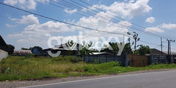 KAWASAN PREMIUM! Gudang Kawasan Kedamean, Luas 0m2m², Akses Utama KAWASAN PREMIUM! Gudang Kawasan Kedamean, Luas 0m2m², Akses Utama