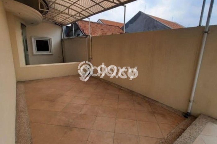 SPECIAL RATE! Rumah di Rungkut, 4 KT, Area Sejuk, LT 200m2m² Bangunan 300m2m² SPECIAL RATE! Rumah di Rungkut, 4 KT, Area Sejuk, LT 200m2m² Bangunan 300m2m²