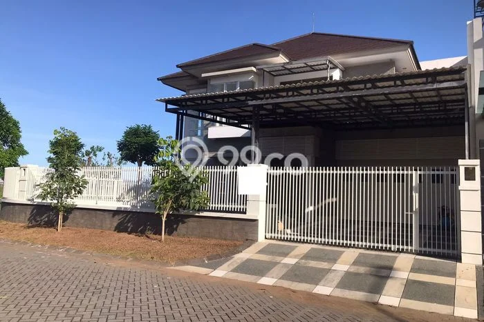 Rumah Mewah Dijual LT 436m2 di Sukolilo, Surabaya Rumah Mewah Dijual LT 436m2 di Sukolilo, Surabaya
